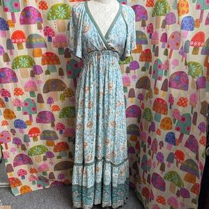 In Loom S/S Floral Maxi Dress. Small